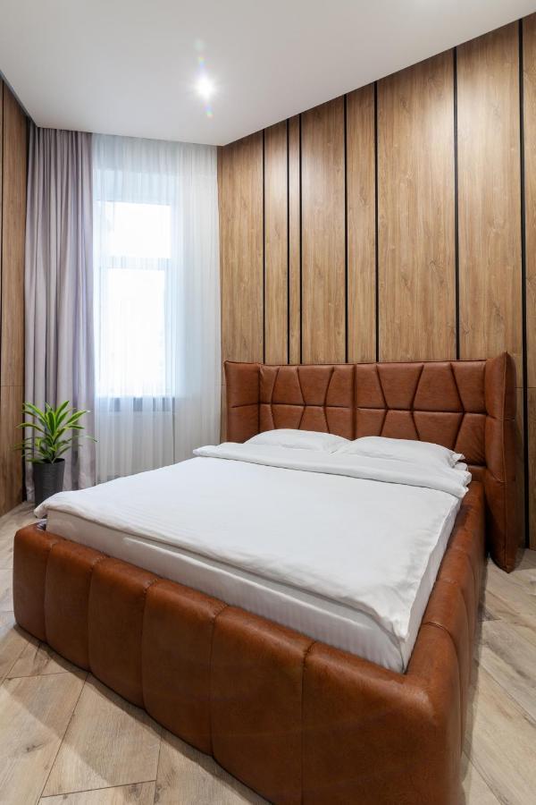 Royal Vip Apartment On Leontovicha 5 Lviv Eksteriør billede